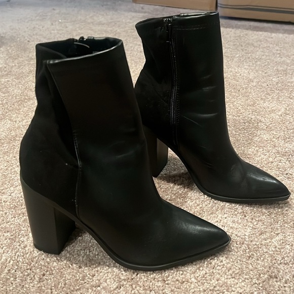 Lulus booties - Picture 3 of 6